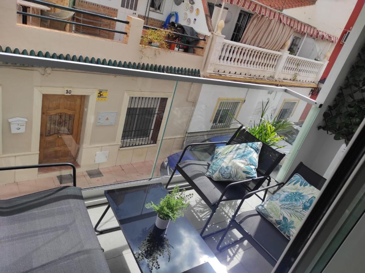 Los Boliches Holidays Suites Fuengirola Ngoại thất bức ảnh